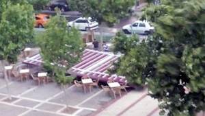 La fuerte tormenta de este domingo hace estragos en la capital