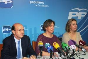 Ana Guarinos: “El Partido Popular lleva a los mejores en las candidaturas al Congreso de los Diputados y al Senado”