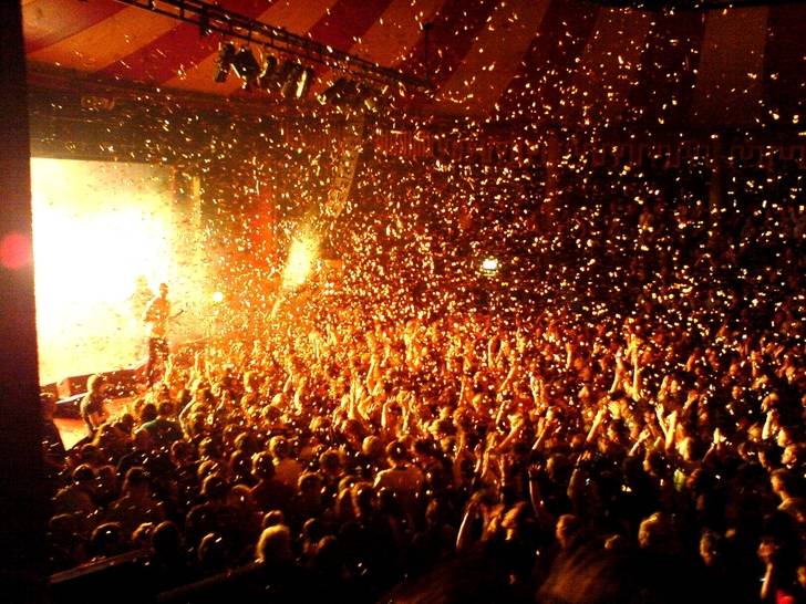 Madrid permitirá que los menores accedan a los conciertos