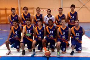 Un mal último cuarto condena al JUPER Basket Yunquera en su debut en casa