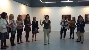 La directora del Instituto de la Mujer defiende la importancia de hacer más visible el papel activo de la mujer en el arte