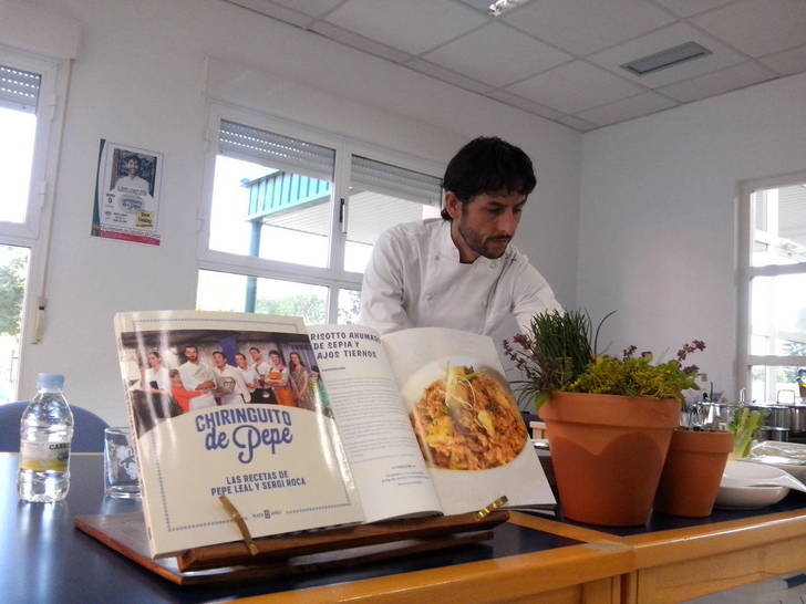 Los vecinos de Cabanillas aprendieron a comer y cocinar mejor en las I Jornadas de Gastronomía y Alimentación