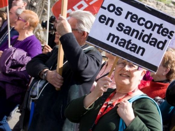 La Plataforma en Defensa de la Sanidad pide otra vez a Page que mantenga el convenio sanitario con Madrid