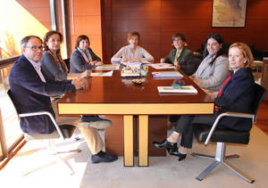 La Junta continuará su apoyo a las 31 asociaciones de familiares de enfermos de Alzheimer