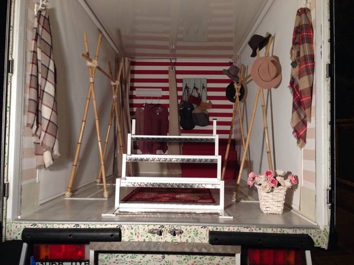 Comienza a rodar el Fashion Truck de Es Tela y Punto, un nuevo modelo de negocio en España que nace en Guadalajara