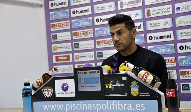 Riki: Tenemos que dar más de nosotros para que el equipo vaya para arriba