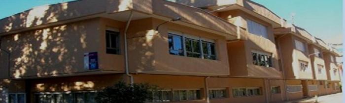 Román: Hay que dar una solución a los problemas del colegio Alvar Fáñez