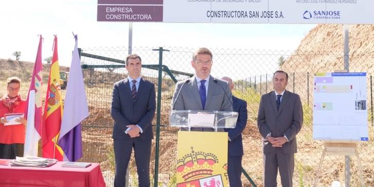 El ministro Catalá pone la primera piedra del Palacio de Justicia de Guadalajara