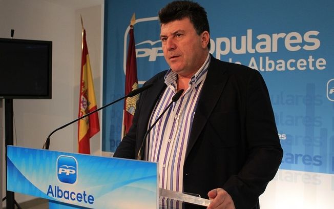 Serrano: Exigimos a Page que financie y concrete a los ayuntamientos el Plan de Empleo, que hasta ahora solo es humo