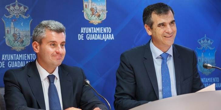 Román anuncia la tercera bajada consecutiva de impuestos en la capital