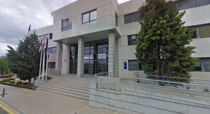 Los funcionarios le sacan los colores a Page por votar en contra de lo que prometió