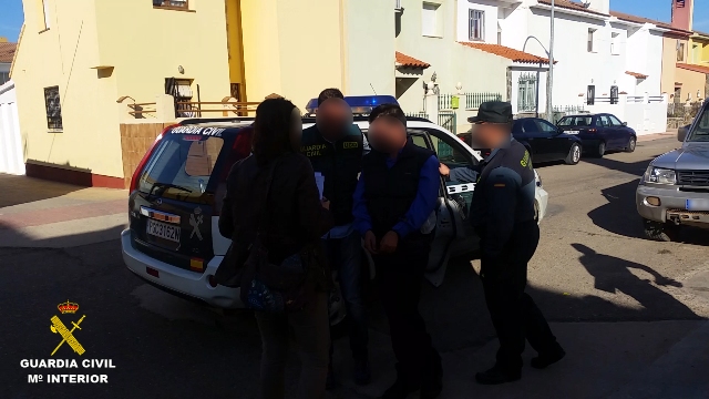 La Guardia Civil evita el asesinato de una mujer, motivado por su orientación sexual