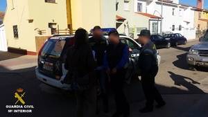 La Guardia Civil evita el asesinato de una mujer, motivado por su orientación sexual