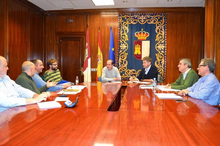 El Gobierno regional quiere tener una interlocución permanente con Ecologistas en Acción en Guadalajara