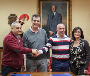 Convenio de colaboración entre el Ayuntamiento, FEDECO y FCG
