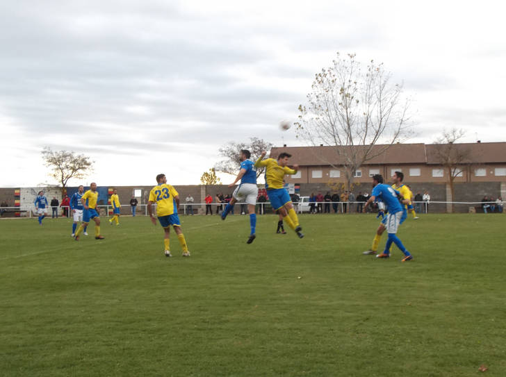 El C.D.Yunquera impuso su mejor juego para conseguir la victoria frente al Humanes