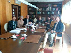 Sanidad aborda con el Colegio de Farmacéuticos de Guadalajara la lucha contra la falsificación de recetas