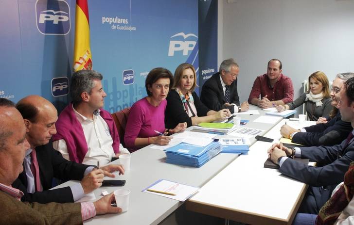 Los candidatos del PP al Congreso y al Senado afirman que solo con Rajoy es posible que España llegue a los 20 millones de empleos
