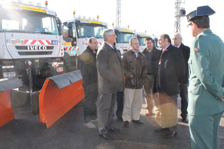 Gregorio visita el Centro de Conservación y Explotación de Carreteras del Ministerio de Fomento en Guadalajara