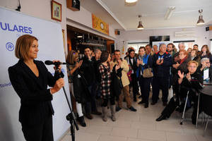 Cospedal asegura que frente al PP, “lo demás es volver a la España sin esperanza y sin futuro, y el resto son cuentos chinos”