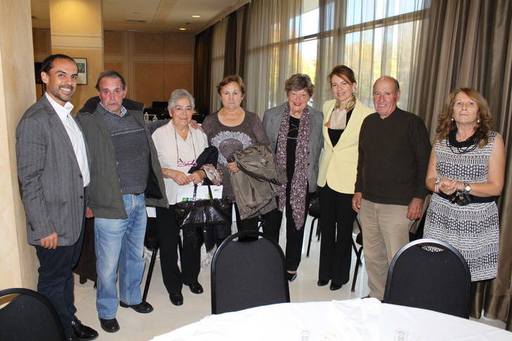 El Gobierno regional financia más de 75.000 servicios de podología itinerante para personas mayores en el medio rural