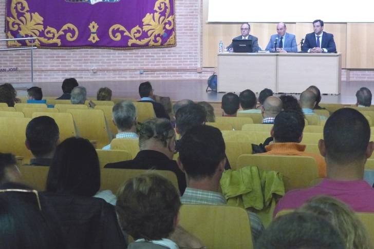 Alrededor de 250 alcaldes y concejales se han formado en las jornadas organizadas por la Diputación