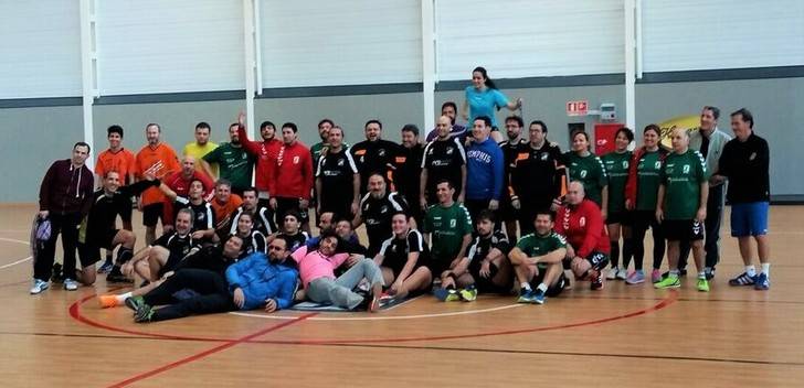 El II Torneo solidario de Balonmano de Yebes recoge casi 200 kilos de alimentos para los más necesitados
