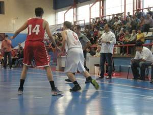 Derbi trampa para el Isover Basket Azuqueca en Villarrobledo