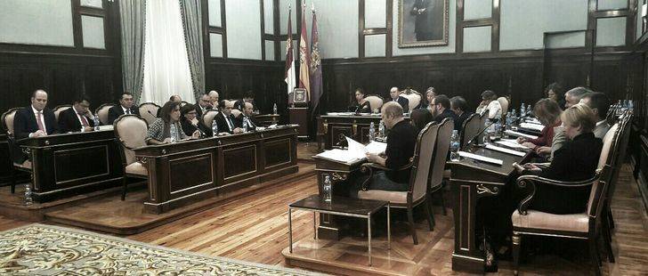 El PP lamenta que PSOE y Ahora voten en contra de la deuda de 8 millones en empleo que la Junta tiene con la Diputación