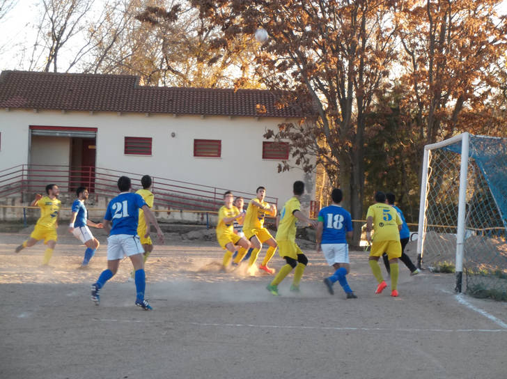 Reparto de puntos en el choque entre tortoleños y yunqueranos