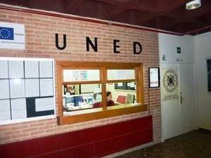 La UNED presenta un amplio calendario de Actividades de Extensión Universitaria