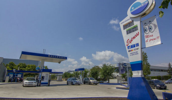 Ballenoil abre una nueva gasolinera en Guadalajara