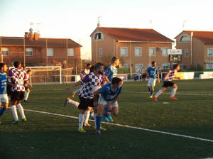 El C.D.Yunquera se impone en el duelo entre imbatidos