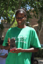 El CIJ La Salamandra organiza un Mercadillo solidario a favor de la AECC Junta local de Sigüenza