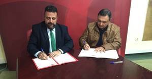 Blanco se apoya en el único concejal de Ganemos para asegurarse la Alcaldía de Azuqueca hasta 2019