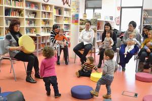 Abierta la inscripción en el segundo grupo del taller de animación a la lectura 'Juegos, letras, canciones...' de Azuqueca