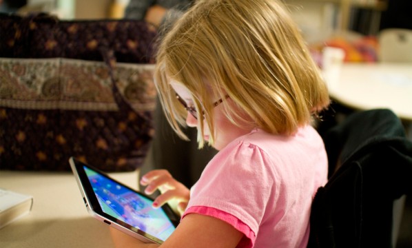 Los libros ganan la batalla a los juguetes electrónicos