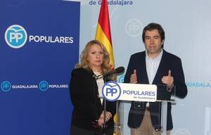 El PP denuncia el “pacto inmoral pagado con dinero público” entre el alcalde socialista de Azuqueca de Henares y un concejal expulsado de Ganemos