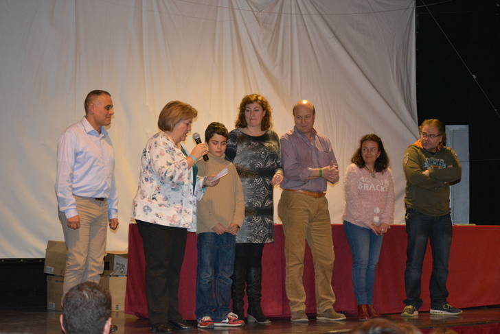 Alovera agradece a los voluntarios su labor altruista en un emotivo acto