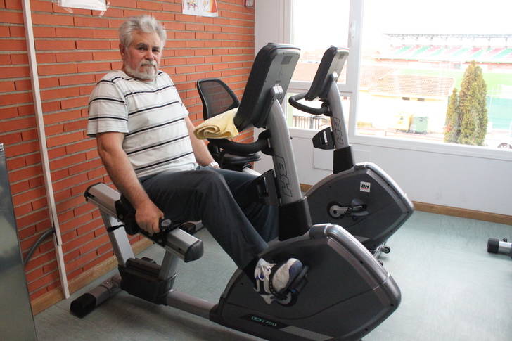 El polideportivo de Cabanillas estrena nuevas máquinas, material de pesas y fitness