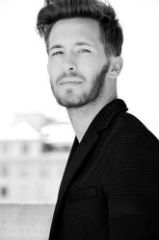 Juan Carlos Pajares elige Designers´rooms para comercializar su colección Form Follow Function SS16