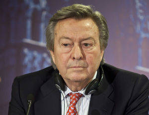 De Grandes asegura que los retos inmediatos de la UE son la inmigración y la lucha contra el terrorismo