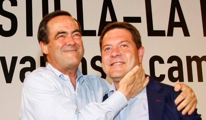 El PP exige a Page que diga si Bono sigue disfrutando de los privilegios como expresidente de Castilla-La Mancha