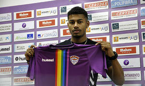 Miki es el nuevo refuerzo del Club Deportivo Guadalajara