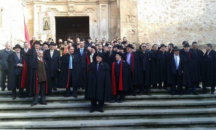 El número 5536, agraciado en la Rifa de San Antón de Jadraque que concluye la fiesta con la Comida de Sobras