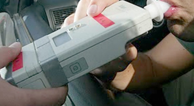 Detenidos cuatro conductores en la capital por beber más de la cuenta