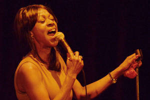 El Mes del Jazz de Azuqueca se despidió con la actuación de Sylvia Howard