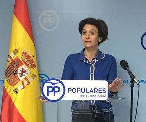 Ana González pide a Page que la próxima vez que venga a Guadalajara no venga de excursión ni a contar mentiras