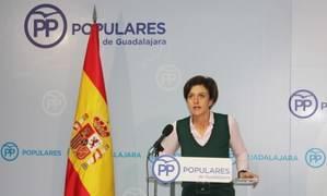 Ana González afirma que “Page está atado de pies y manos por Podemos, y por eso ataca a la educación concertada ”