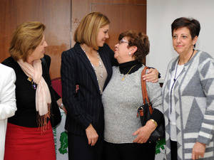 Cospedal destaca que el empleo es una garantía para la igualdad